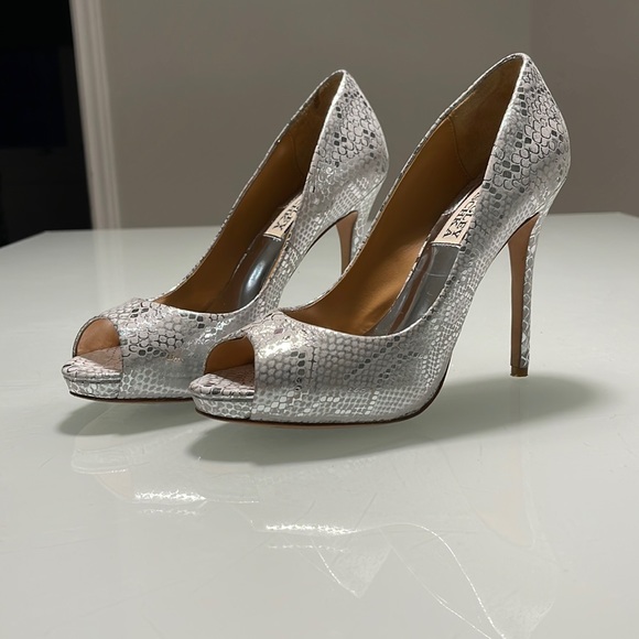 Badgley Mischka High Heel Dress Shoes - Picture 1 of 5